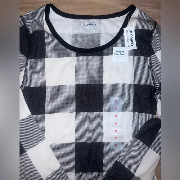 2 NWT long sleeve Flannel - Picture 2 of 5